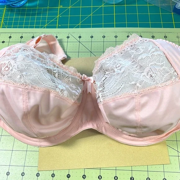 Elomi bra - Picture 1 of 4